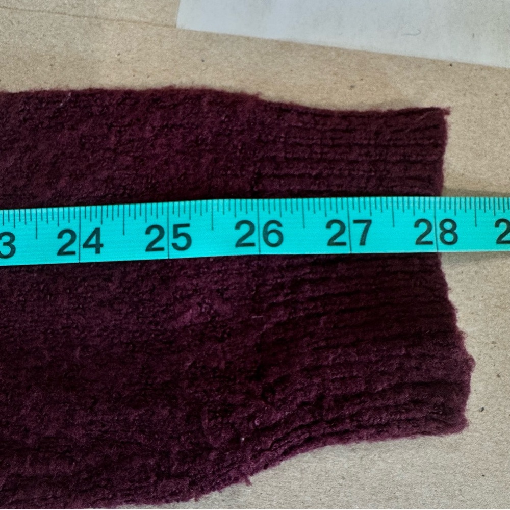 Harry Potter Embroidered Sweater Adult XS - Picture 13 of 13